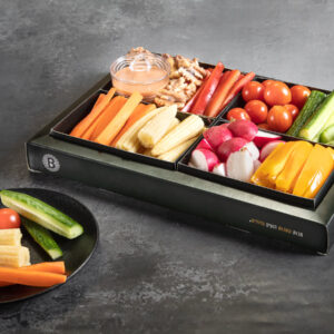 מגש ירקות טריים מהשדה